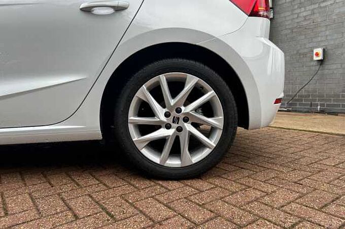 SEAT Ibiza 1.0 TSI 110 FR 5dr DSG