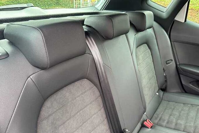 SEAT Arona 1.0 TSI 110 FR Sport 5dr DSG