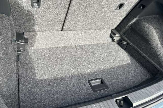 SEAT Arona SE Technology