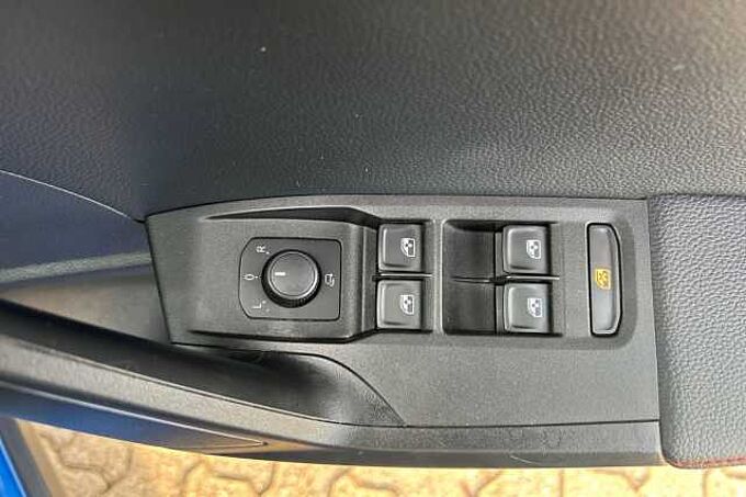 SEAT Arona 1.5 TSI 150 FR Sport 5dr DSG