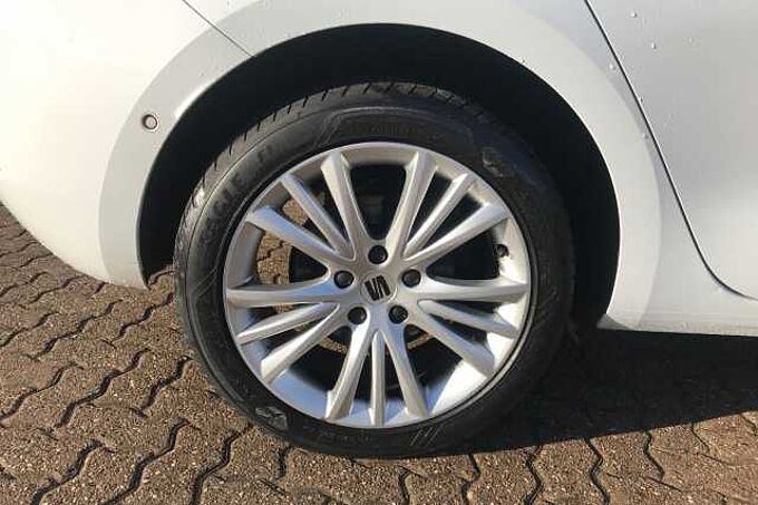 SEAT Leon 1.5 TSI EVO SE Dynamic 5dr